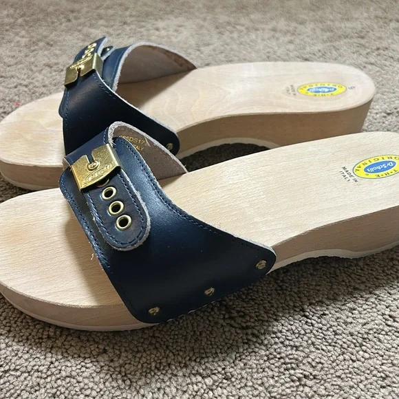 Dr Scholl’s wood slide sandals - Picture 2 of 13